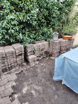 Bricolage pavés en granit rose