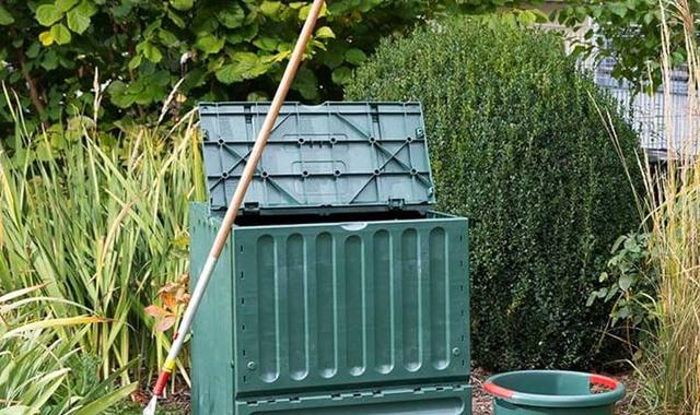 Jardinage composteur