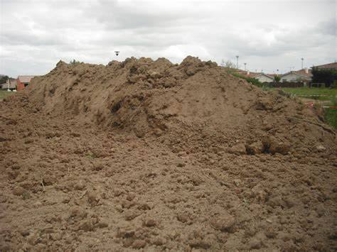 Jardinage terre de remblai