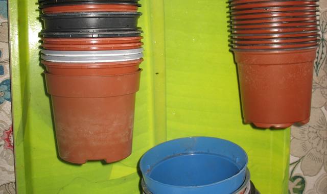 Jardinage lot de 49 pots de 9cm de diamètre