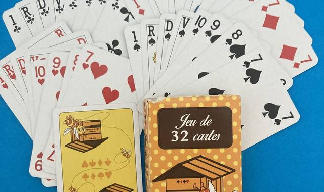 Jeux, Jouets jeu de 32 cartes