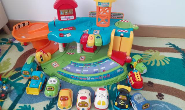 Jeux, Jouets garage tut tut bolide