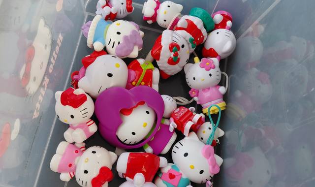 Jeux, Jouets figurines hello kitty