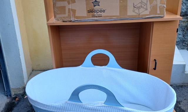 Literie couffin bébé avec structure de montage en berceau