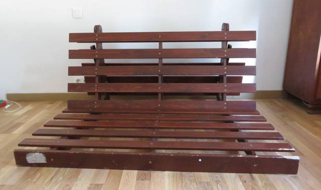 Literie un sommier de futon