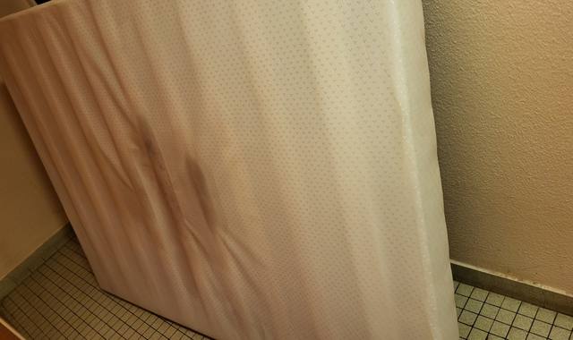 Literie sommier et matelas 140