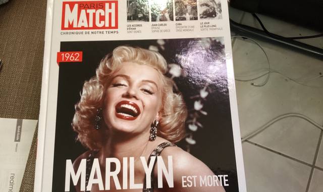 Livres-Revues paris Match