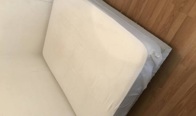 Literie matelas + sommier urgent