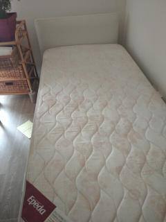 Literie lit une place