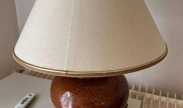 Literie lampe base bois laqué