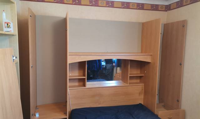 Literie pont de lit en raison d'un déménagement