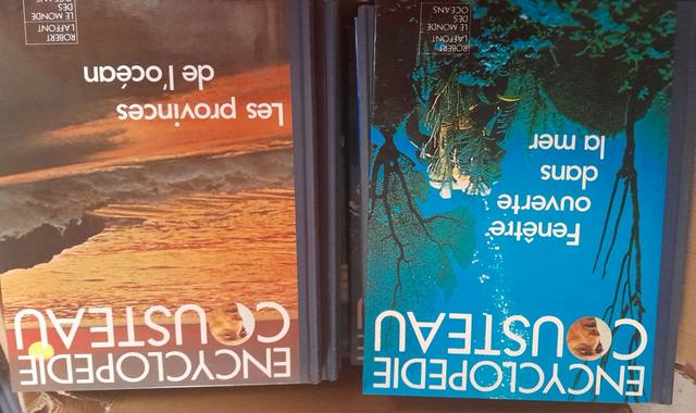 Livres-Revues Collection de 10 volumes Encyclopédie COUSTEAU