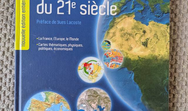 Livres-Revues Atlas du 21e siècle édition 2012