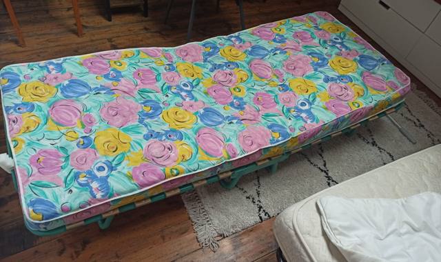 Literie lit simple d'appoint pliable