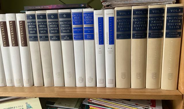 Livres-Revues Encyclopédie Universalis