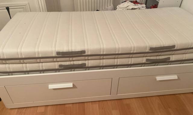 Literie de deux matelats 80x200