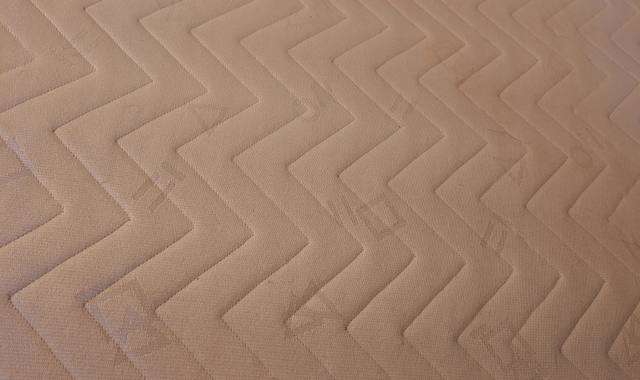 Literie sommier tapissier