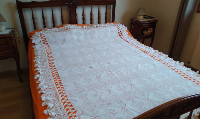 Literie lit et sommier  lattes électrique