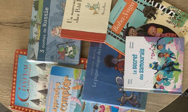Livres-Revues lot de livres pour enfants