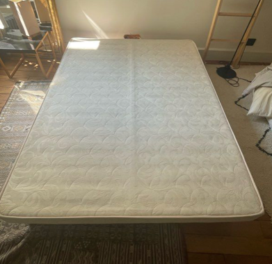 Literie sommier TBE 140x190