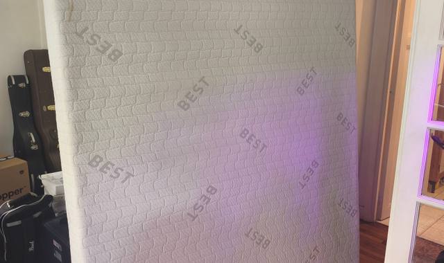 Literie sommier en très bon état