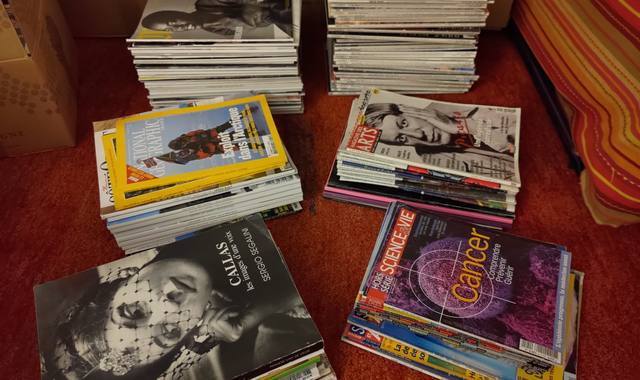 Livres-Revues magazines divers (Classica, Le Monde, Journal des Arts, Sciences & Avenir etc)