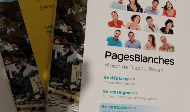 Livres-Revues annuaires telephoniques