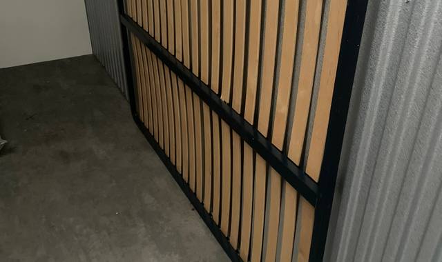 Literie je donne un sommier 2 places à lattes