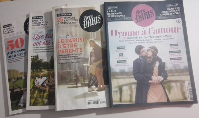 Livres-Revues 4 magazines "Vivre Paris" 2015