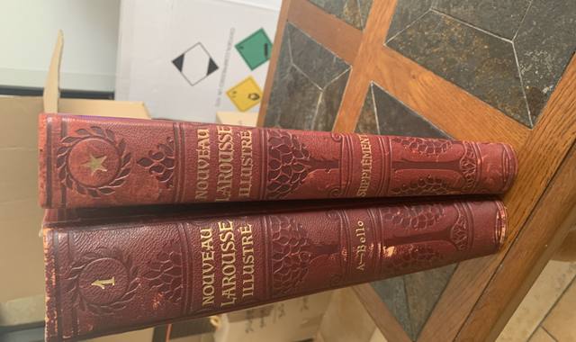 Livres-Revues encyclopédie