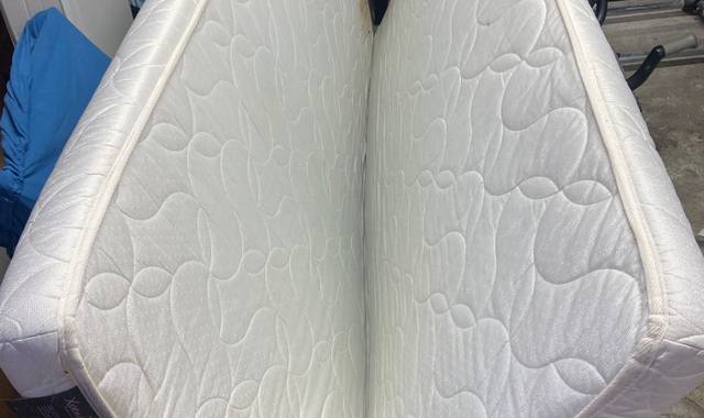 Literie matelas pliable 2 places