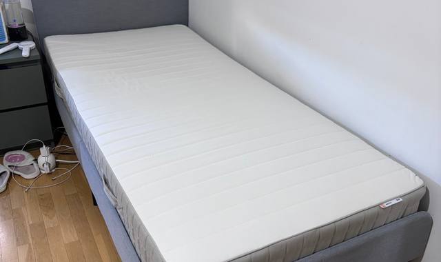 Literie lit sommier et matelas 90x200