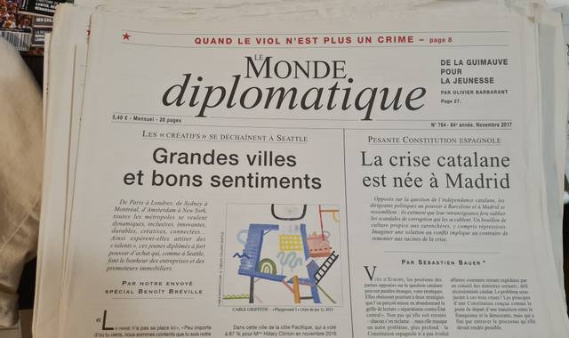 Livres-Revues numéros du Monde Diplomatique