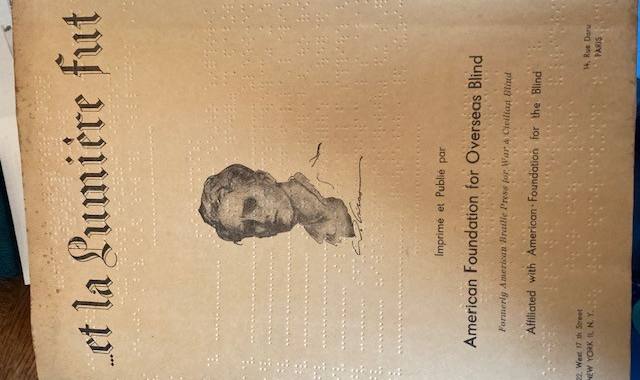 Livres-Revues et la lumière fut!