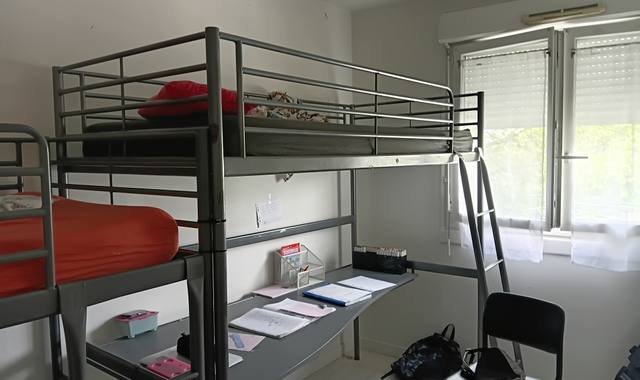 Literie lit mezzanine avec bureau