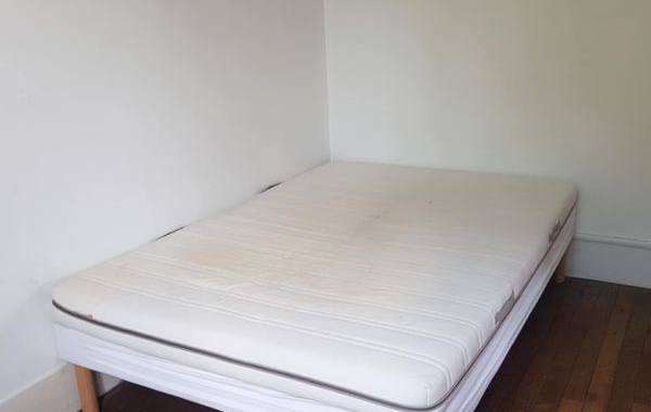Literie lit double (sommier + matelas)