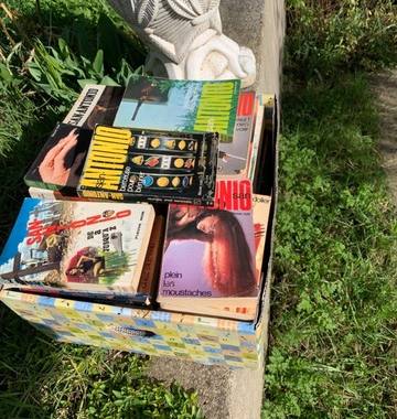 Livres-Revues livres San Antonio