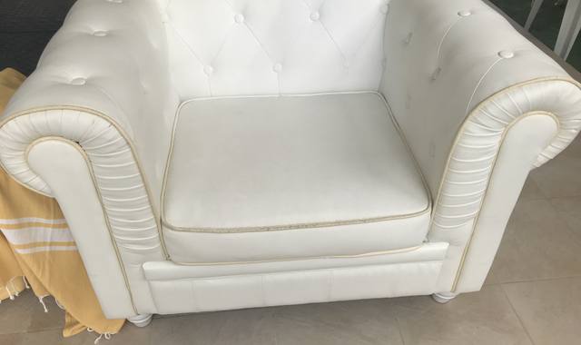 Meubles fauteuil 120x120 blanc bon état