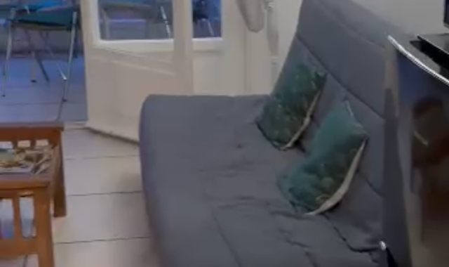 Meubles canape lit et table basse