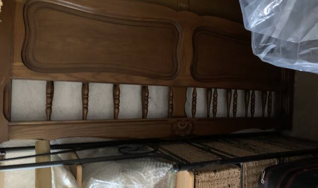 Meubles tête et pied de lit et montant