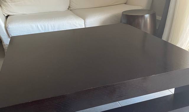 Meubles table basse wingé 1,2 sur 1,2  bon état mobilier de France