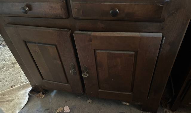 Meubles meuble bois très bon etat