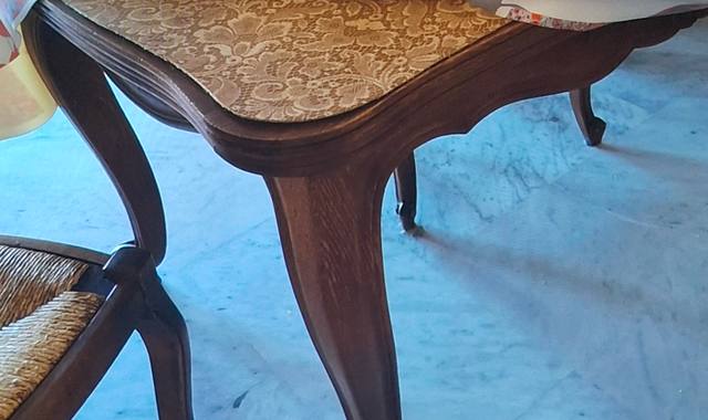 Meubles une table avec rallonges provençale bon état