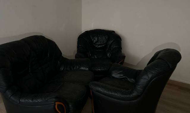 Meubles canapé cuir + fauteuil cuir