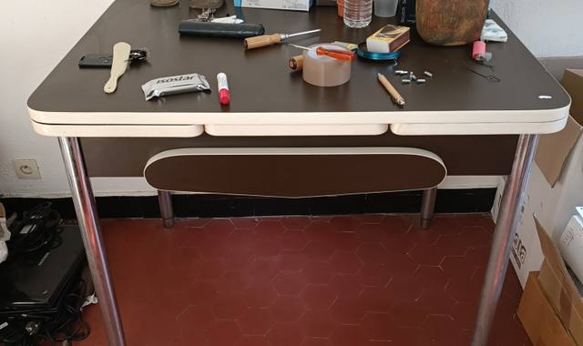 Meubles table formica