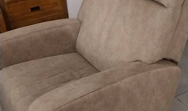 Meubles 1 Fauteuil de salon tres bon etat