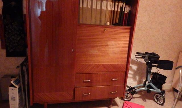 Meubles armoire secrétaire vintage