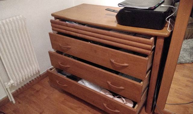 Meubles commode et Armoire-secretaire