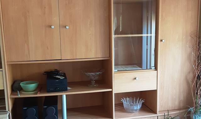 Meubles meuble salle a manger, beaucoup de rangements,  tres bonne affaire