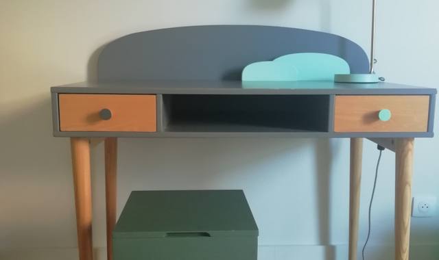 Meubles bureau + table basse Vertbaudet + lampe !